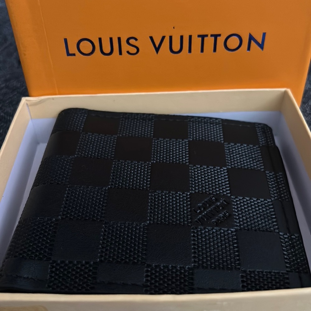 LV wallet